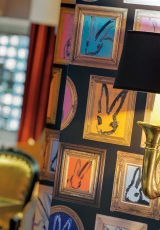 Wandleuchte in der Pöstli Lounge in Davos