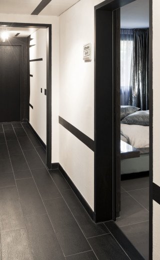 Hotelflur des Morosani "Fiftyone" Designhotels