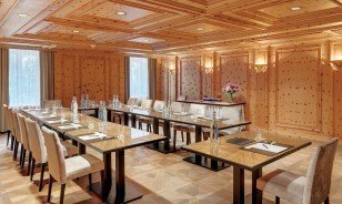 Arvenstube of the Morosani Hotel in Davos