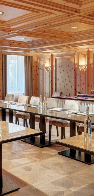 Konferenz in der Arvenstube