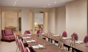 The Boardroom of the Morosani Hotel in Davos