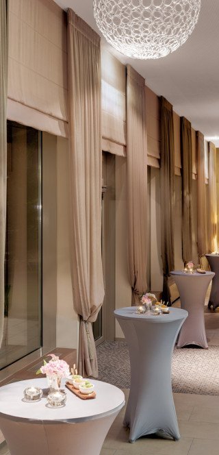 Prepared tables at the "Gardenhall" in Davos