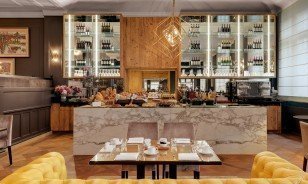 Cozy Lounge of the "Damoro" in Morosani "Schweizerhof" in Davos