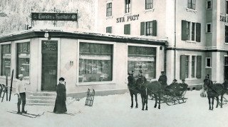 Damalige Außenfassade des Morosani Posthotels