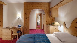 Rustikales Doppelzimmer Superior im Posthotel