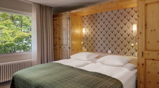 Double sport room with a lot of daylight at the Morosani "Posthotel"