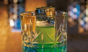 Nuclear Reactor Shot in Pop-up-Shot-Bar des Morosani Hotels