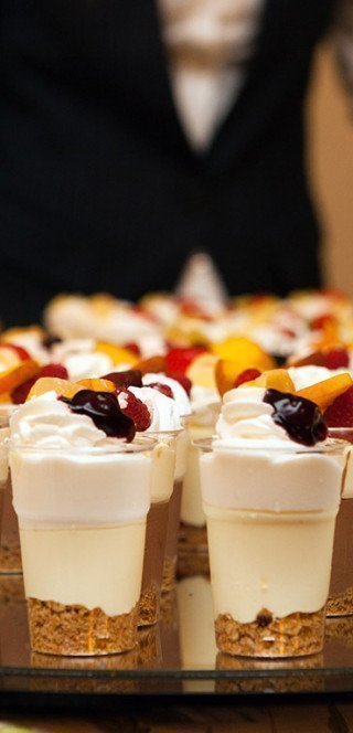 Dessert in Gläsern im Morosani Hotel