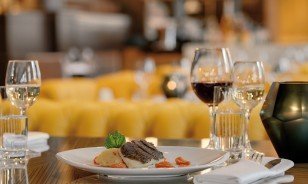 Prepared table at the Damoro in Davos