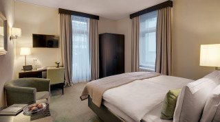 Villa Double Standard Room of the Morosani "Schweizerhof" in Davos